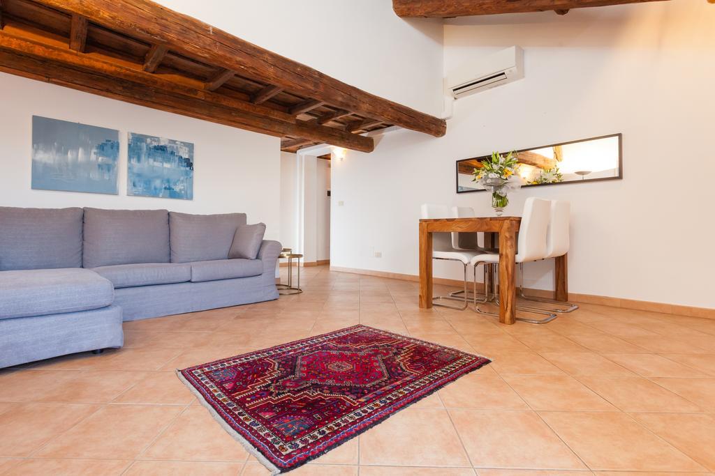 Maisonette Farnese Roma Cameră foto